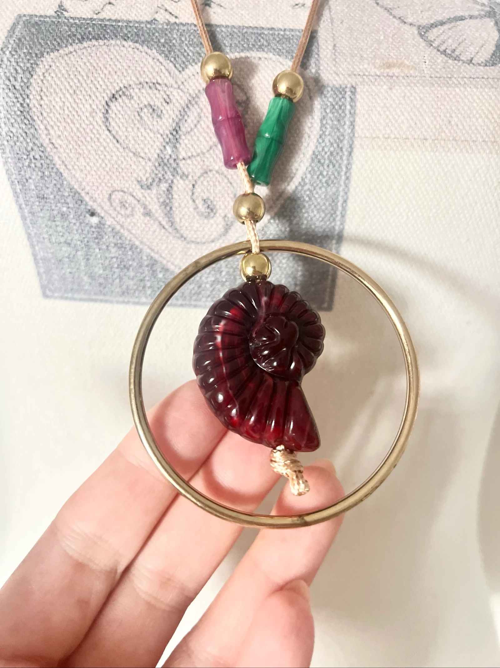 Collier sautoir coquillage 